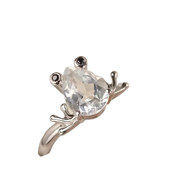 Silver Gemstone Frog Design Ring - Picture 1 of 9